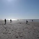 Apartmán The Rooftop - A Trendy New With Airconditioning, Large Terrace & Free Parking Ostende