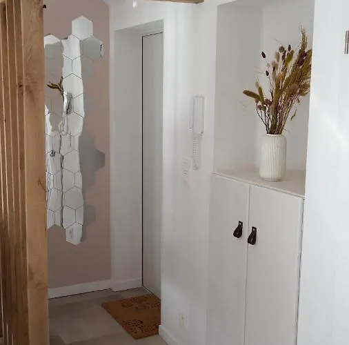 The Rooftop - A Trendy New With Airconditioning, Large Terrace & Free Parking * Oostende